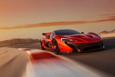 Siêu xe McLaren P1 nơi miền nắng gió